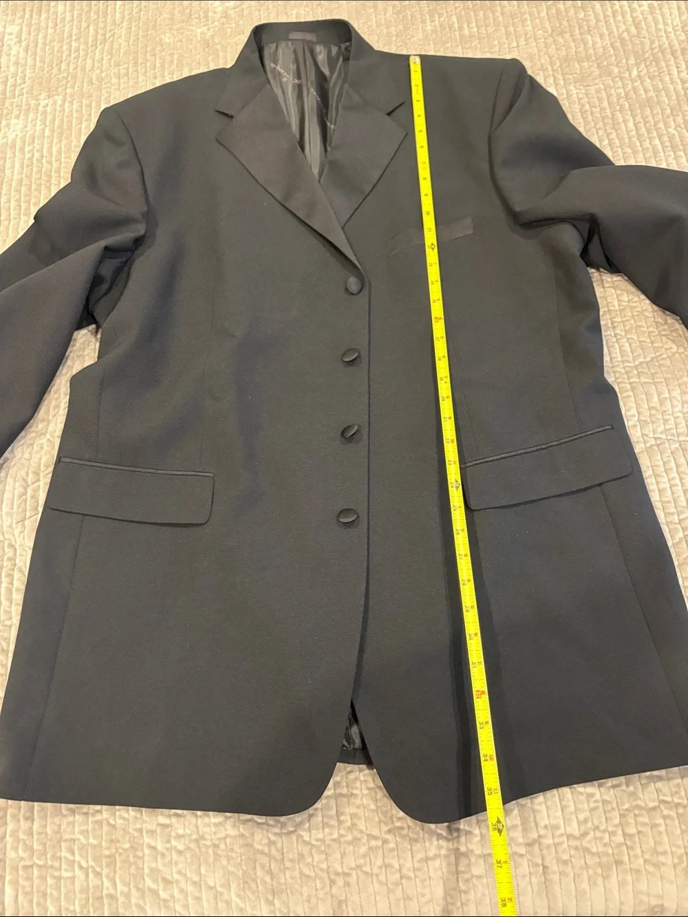 Men's Black Single-Breasted Blazer - Elegant Tailored Jacket